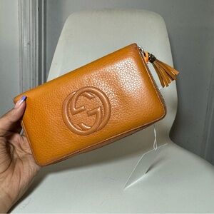 Gucci Soho zip around Leather Accordion Wallet